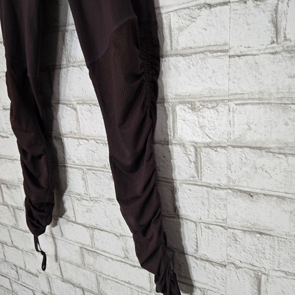 Fabletics leggings‎ - Picture 2 of 15